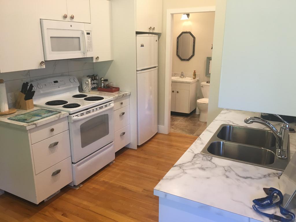 Ashling Cottage Qualicum Beach Εξωτερικό φωτογραφία